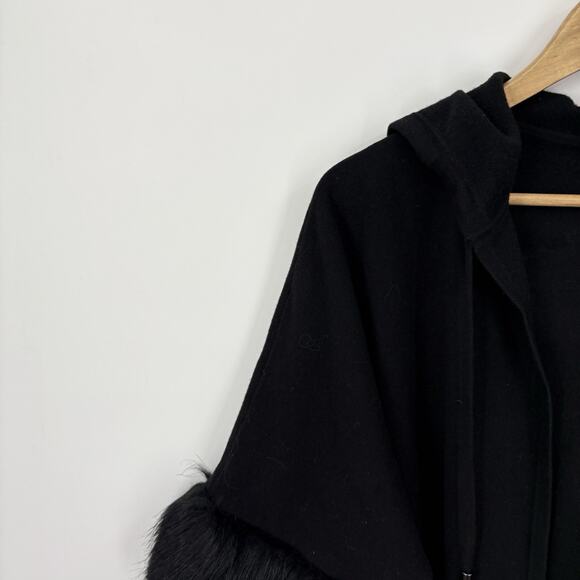 Chicos Sweater 1 Medium Faux Fur Quiet Luxury Soft Capsule Minimalist Hooded - Picture 3 of 8